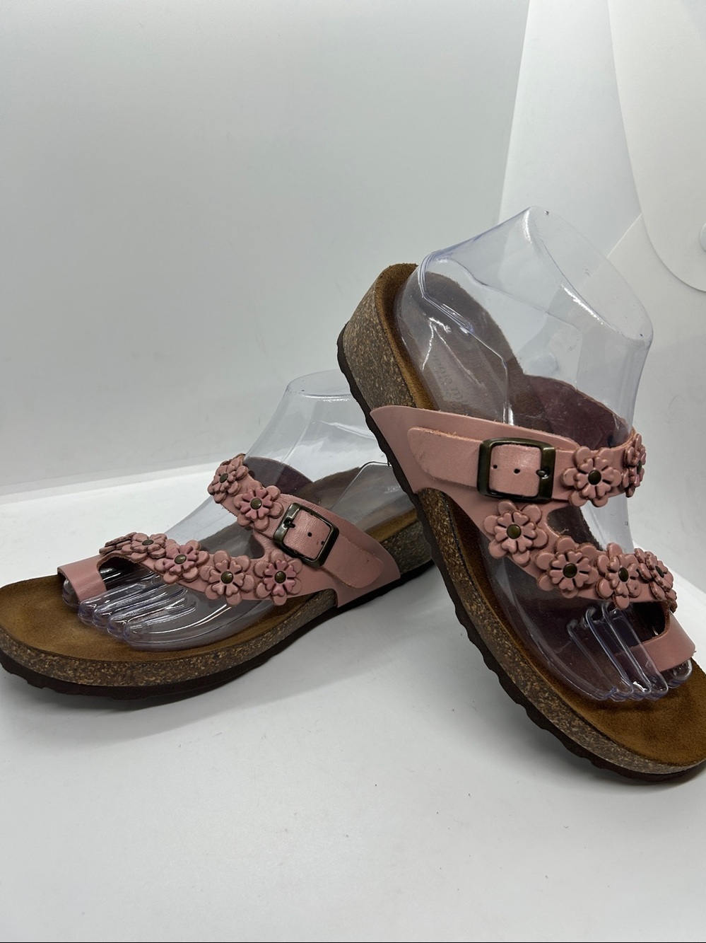 Sophia Milano Wedge Sandals Size 9 Mauve Pink Leather Flowers Slip On Toe Post - Picture 4 of 11